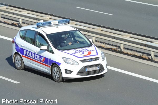 Cliquez pour voir l'image en taille relle